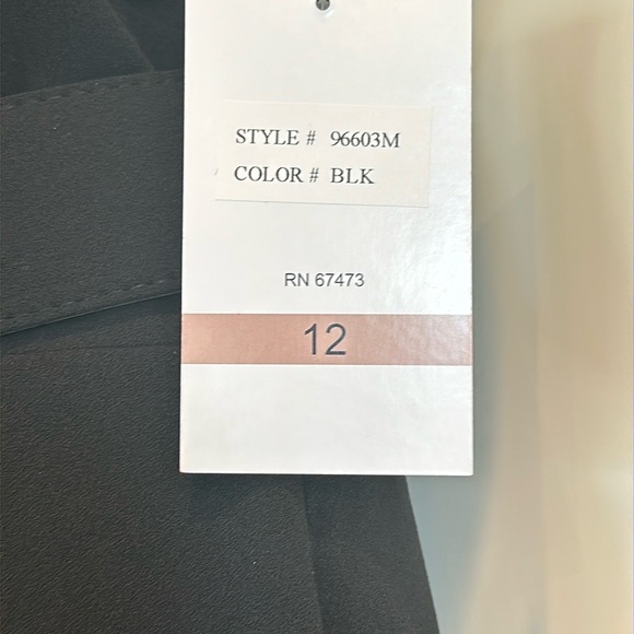 NWT MAISON TARA WOMEN'S HALTER NECK BELTED DRESS SIZE 12 - Picture 7 of 8